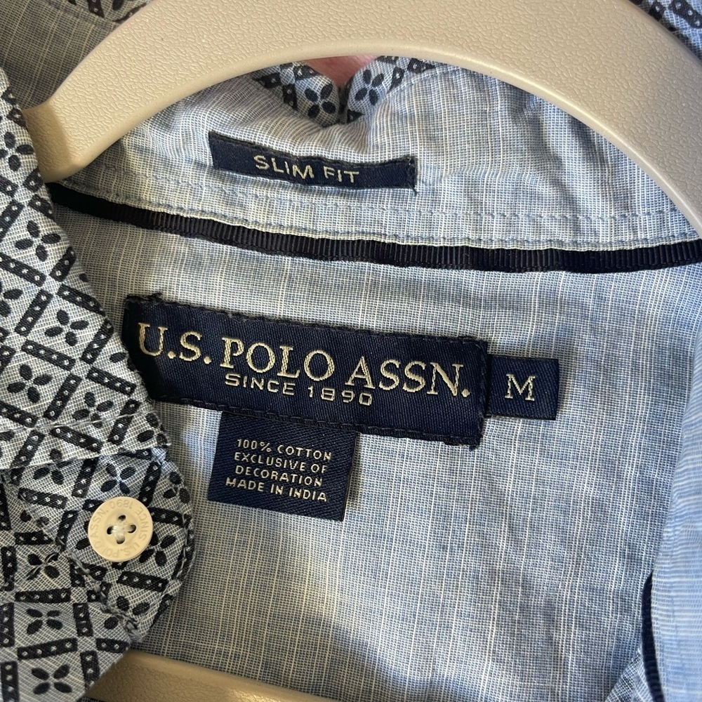 Men’s US Polo ASSN Short Sleeve Slim Fit Button Down - Picture 2 of 7